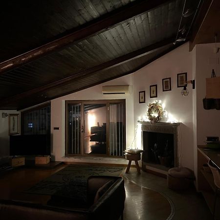 Amala, Luxury Pool Loft Appartement San Nicola La Strada Buitenkant foto